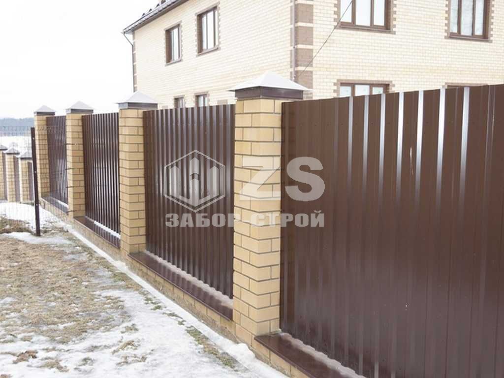 Металлический забор из профнастила 40 метров Металлический забор из профнастила 40 метров